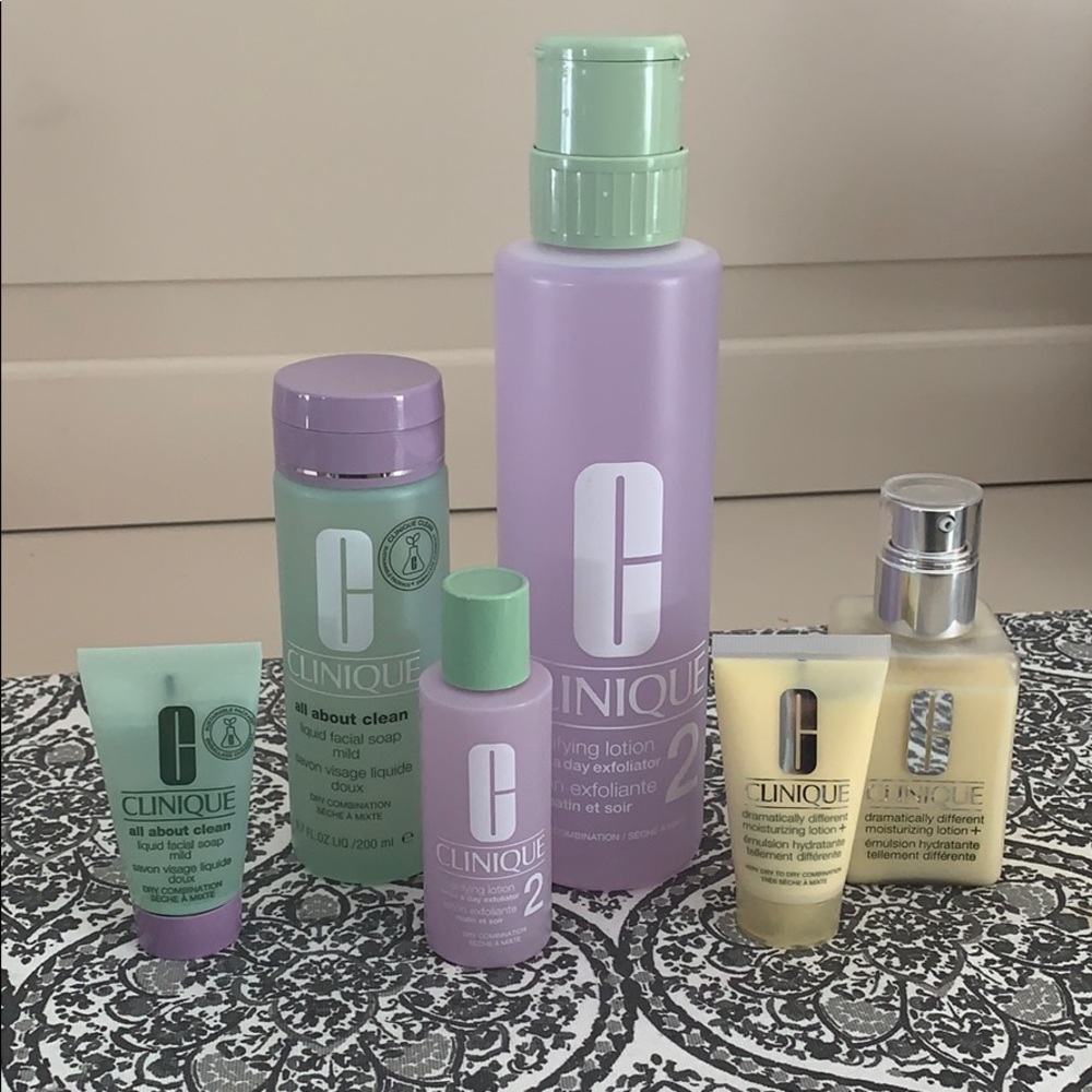 Clinique skin care set with minis